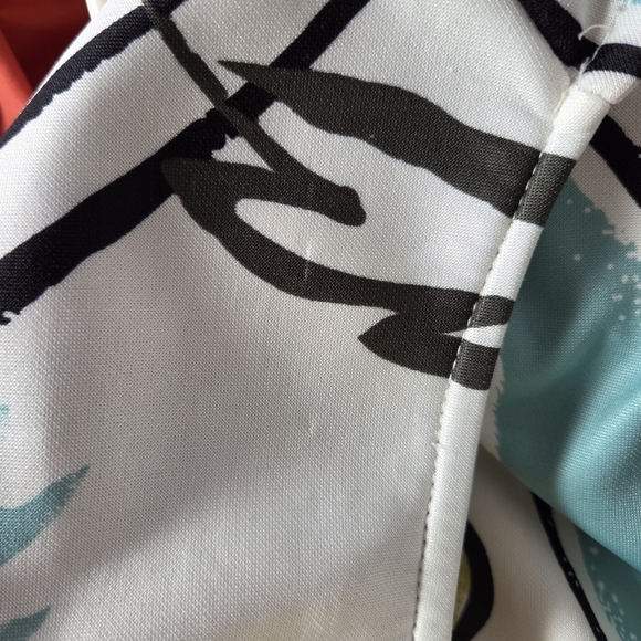 Love & Legend Dress Heart & Nature Print Womens Black and Gold Tag 22 in P2P - Picture 9 of 9